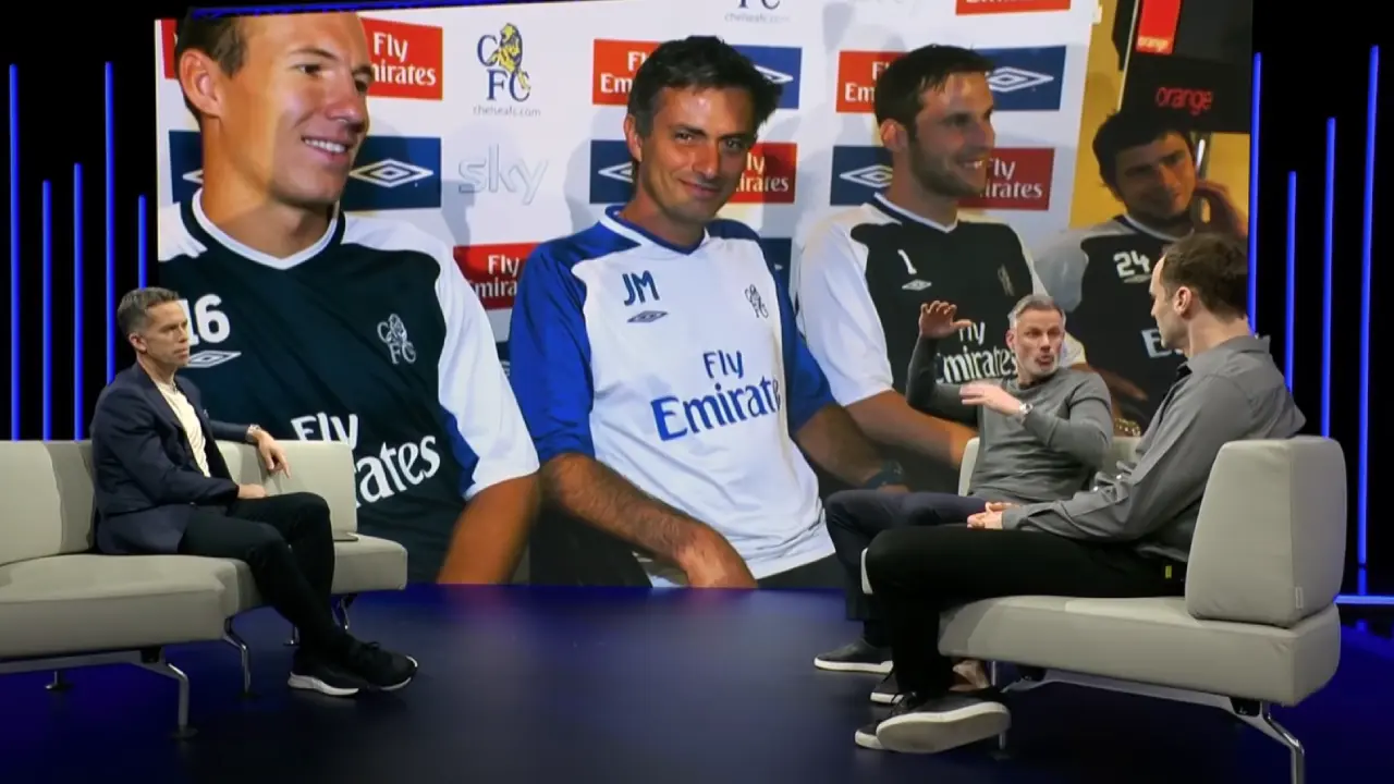 Petr Čech ve studiu Sky Sports s Jamiem Carragherem