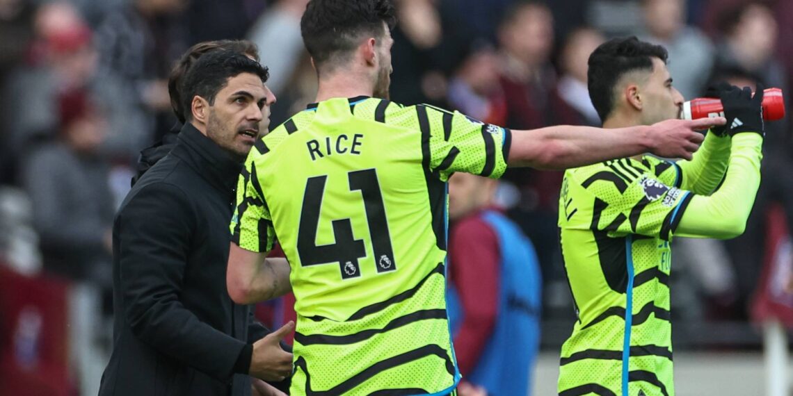 Mikel Arteta a Declan Rice