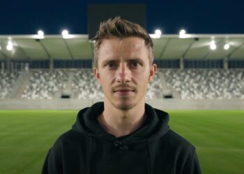 Adam Vlkanova