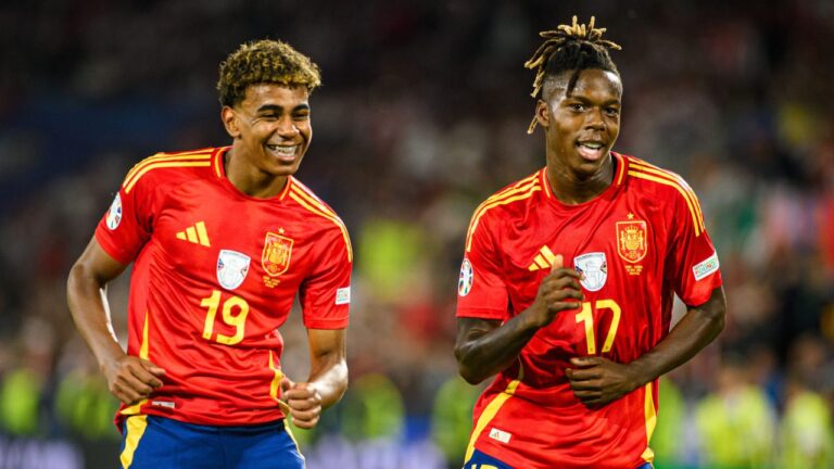 Lamine Yamal a Nico Williams