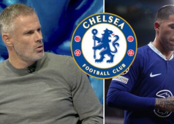 Jamie Carragher a Enzo Fernández