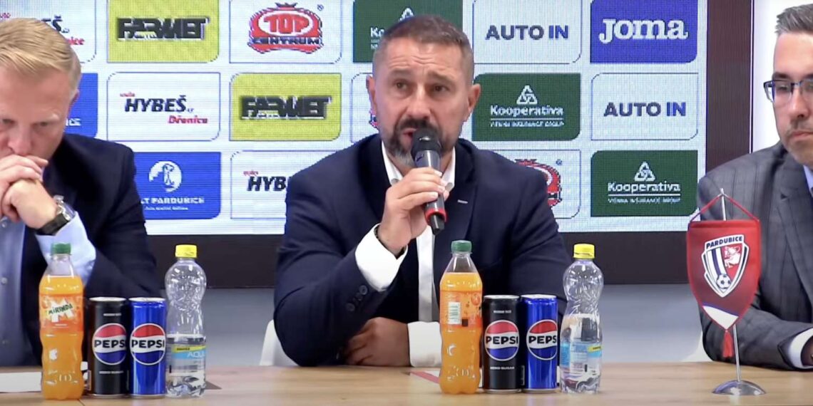 Vít Zavřel