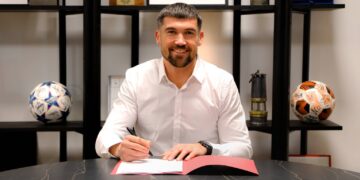 Mathew Ryan