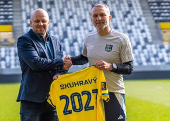 Roman Skuhravý