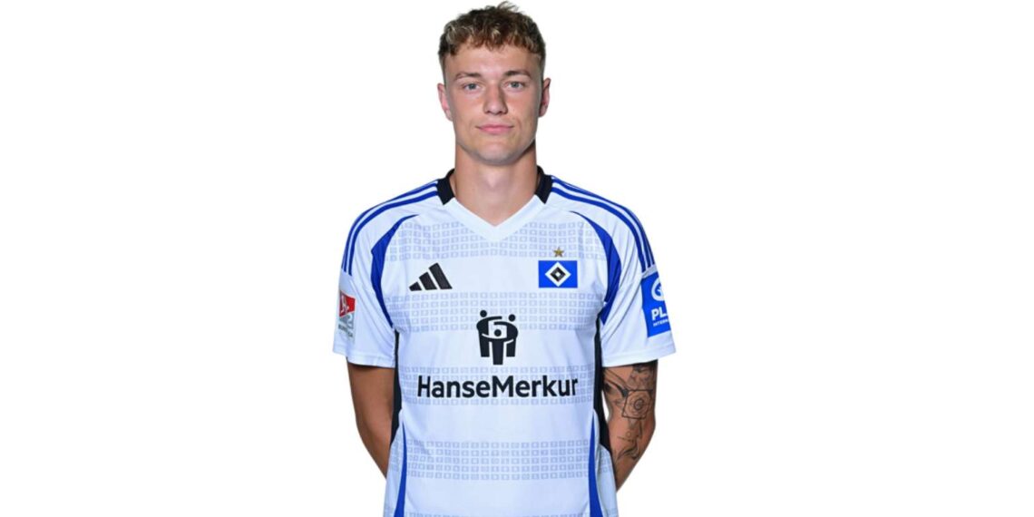 Adam Karabec