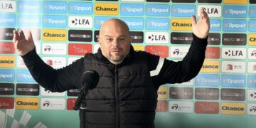 Roman Nádvorník