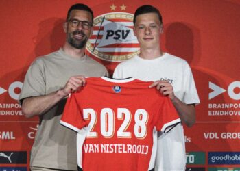 Ruud van Nistelrooy a jeho syn Liam
