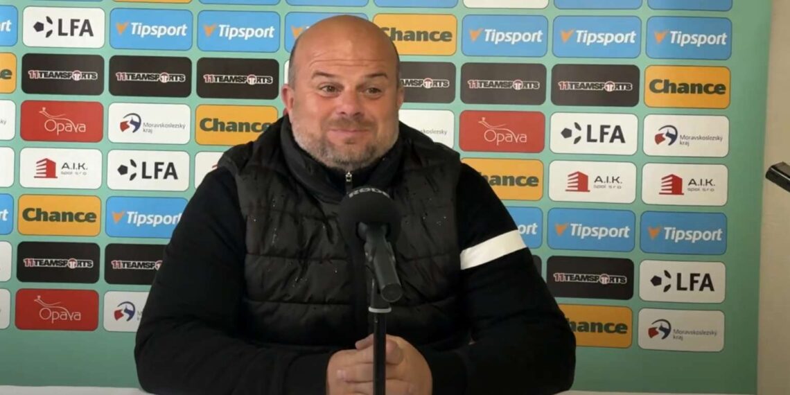 Roman Nádvorník