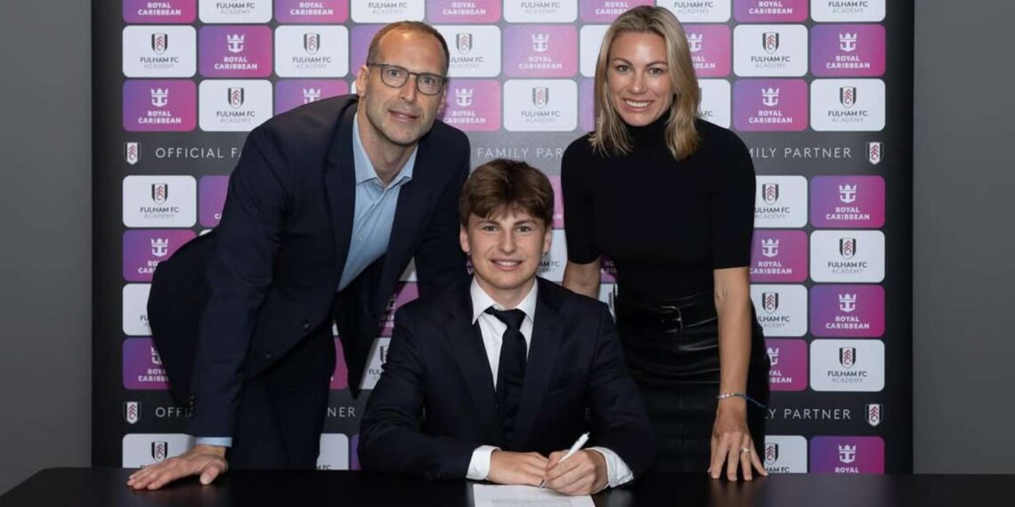 Damián Čech se svými rodiči