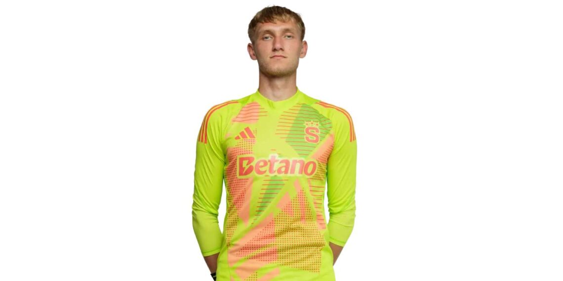Filip Nalezinek