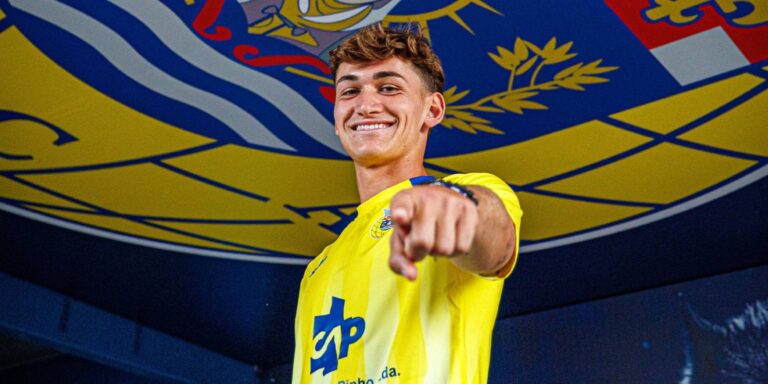 Mateo Flores