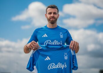 Angus Gunn