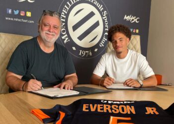 Everson Junior