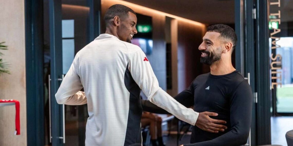 Alexander Isak a Mohamed Salah