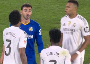 Iglesias a Vinicius