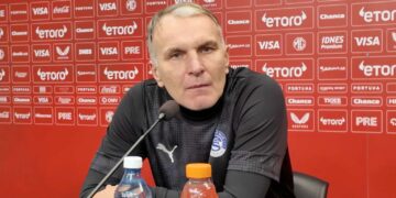 Roman Skuhravý