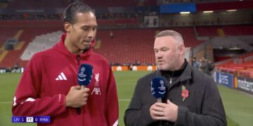 Virgil van Dijk a Wayne Rooney