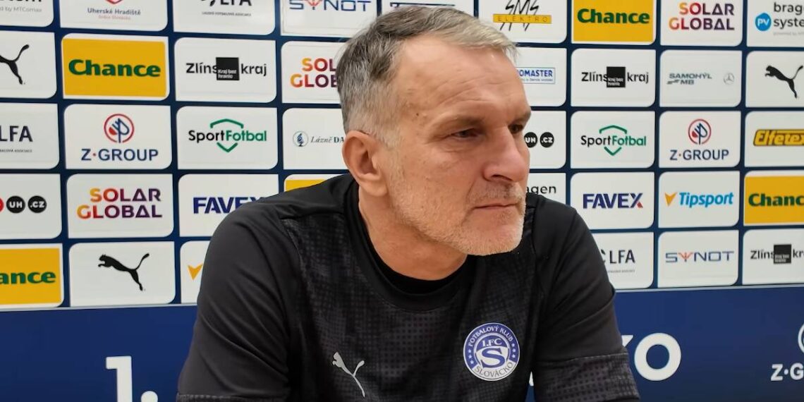 Roman Skuhravý