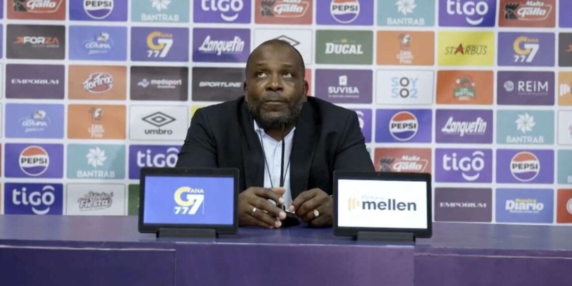 Stanley Menzo