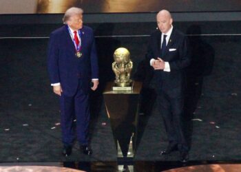 Donald Trump a Gianni Infantino