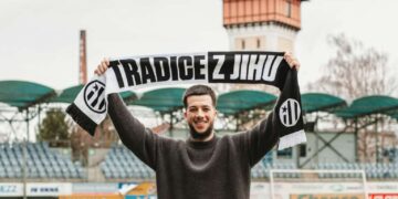 Théo Borne