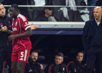 Ibrahima Konaté a Arne Slot