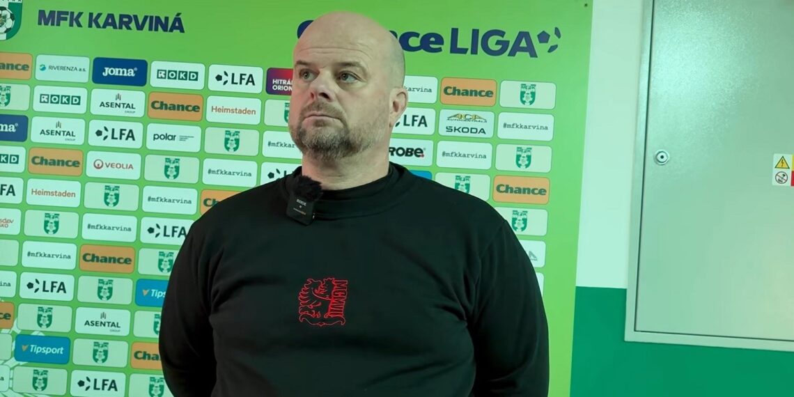 Roman Nádvorník