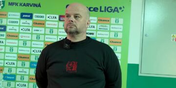 Roman Nádvorník