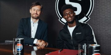 Tomáš Rosický a Jhoanner Chávez