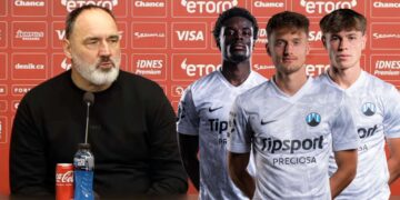 Jindřich Trpišovský a hráči Slovanu Liberec