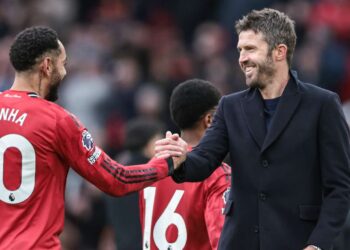 Matheus Cunha a Michael Carrick