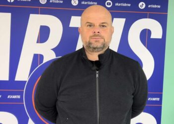 Roman Nádvorník