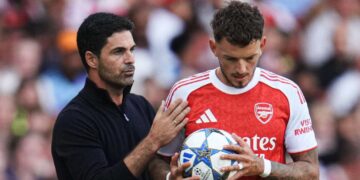 Mikel Arteta a Ben White