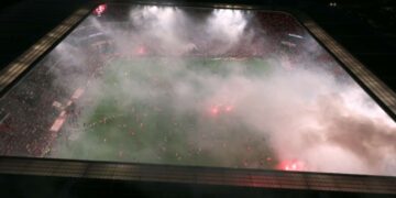 Fanoušci Slavie při nedohraném derby