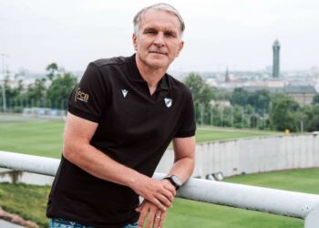 Roman Skuhravý