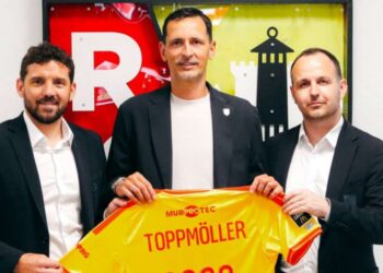 Dino Toppmöller.