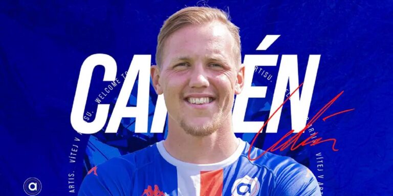 Adam Carlén