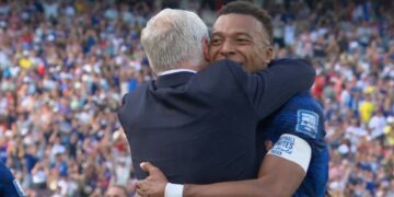 Kylian Mbappé a Didier Deschamps